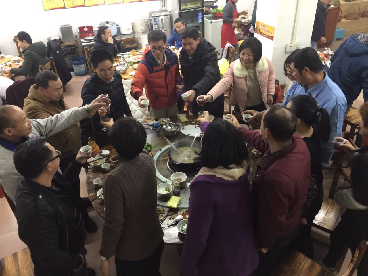 精英齊聚，飛凌萬里——南方鋁業(yè)年終聚餐活動圓滿結(jié)束